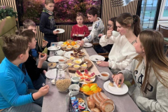 Snidane-2025-2026-web-17