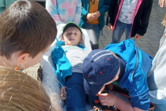 9.-5.-2024-1.B-Moje-maminka-lekarka-muj-tatinek-zachranar-14