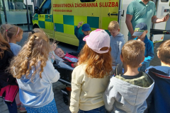 9.-5.-2024-1.B-Moje-maminka-lekarka-muj-tatinek-zachranar-27