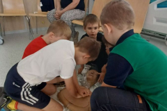 9.-5.-2024-1.B-Moje-maminka-lekarka-muj-tatinek-zachranar-69