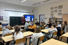 C31E2BC9-9FAC-49B0-ACC5-49B373A5D868