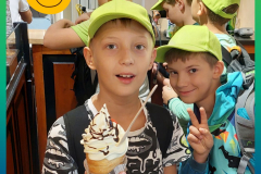 PhotoCollageMaker_20231004_143507558.png